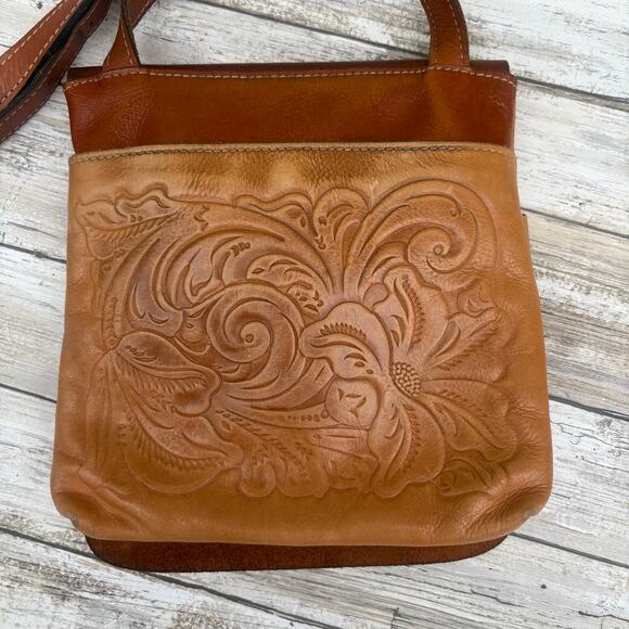 Patricia Nash Crossbody Purse Brown Tooled Leather Floral Flap Hippie Boho - Picture 4 of 17